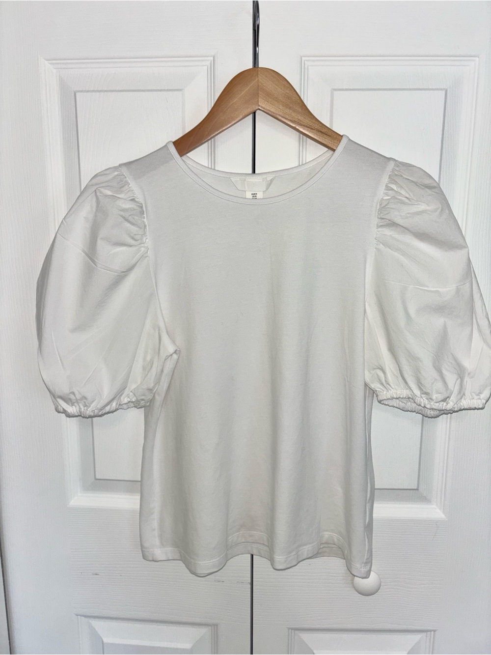 H&M Puff Sleeve Top with Rounded Neck